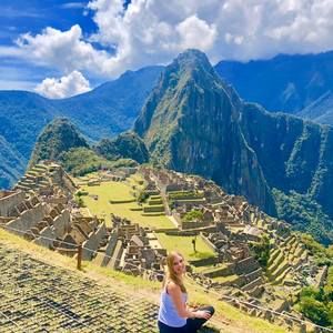 Meet your Posher, Stephanie